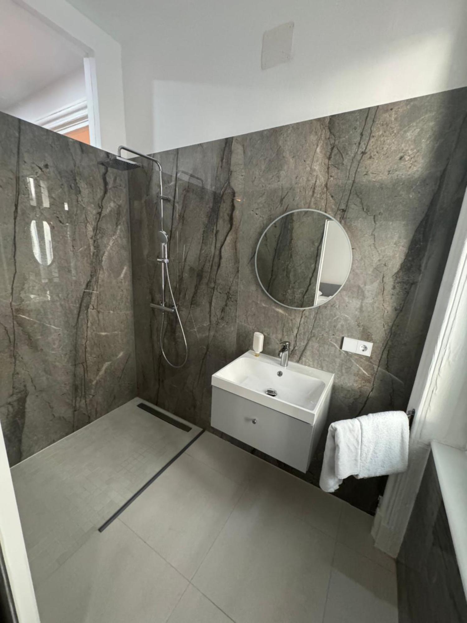 Luxurious Apartment In The Centre Of 비엔나 외부 사진